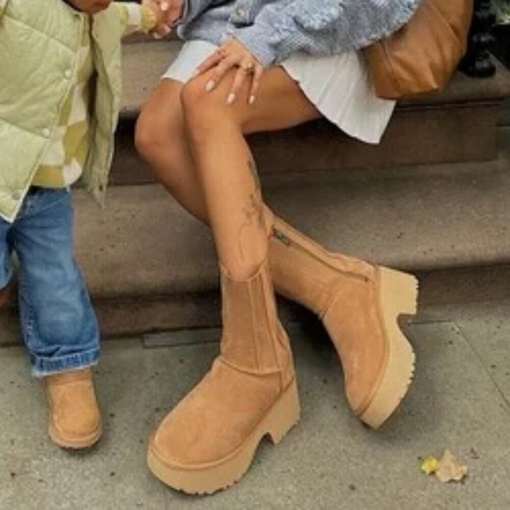 NEW UGG® Australia Classic Twin Seam New Heights Boots - Suede For Women 825 9s5 - Picture 3 of 9